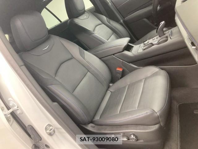 Cadillac XT4 2025-02 8006485-5