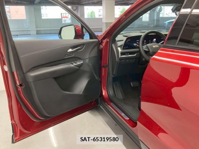 Cadillac XT4 2025-03 8006486-10