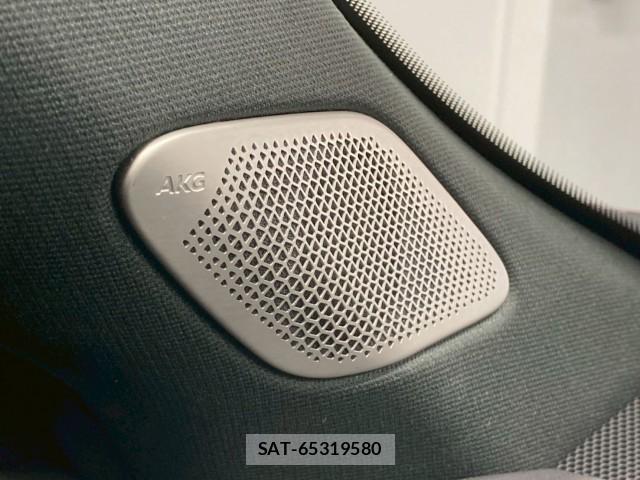 Cadillac XT4 2025-03 8006486-14
