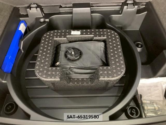 Cadillac XT4 2025-03 8006486-17