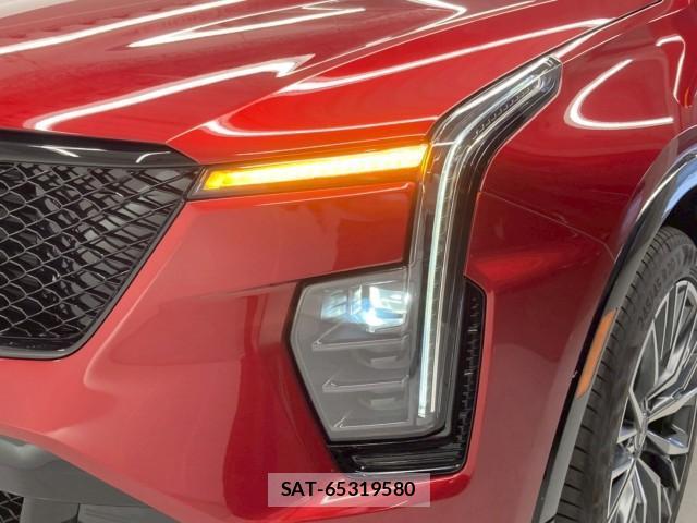 Cadillac XT4 2025-03 8006486-2