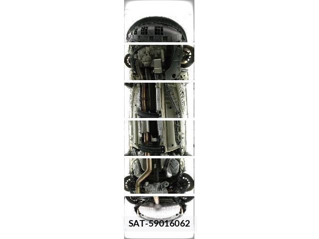 Cadillac XT4 2021-03 8010294-12