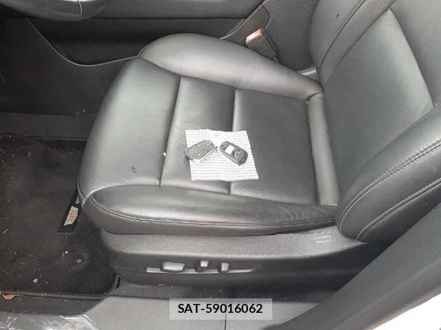 Cadillac XT4 2021-03 8010294-4