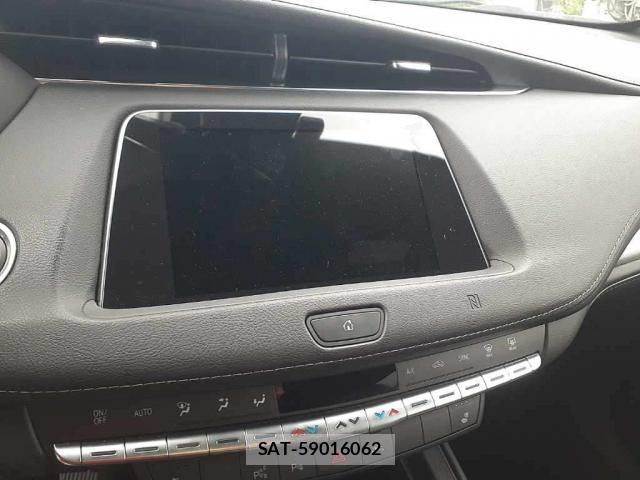 Cadillac XT4 2021-03 8010294-5