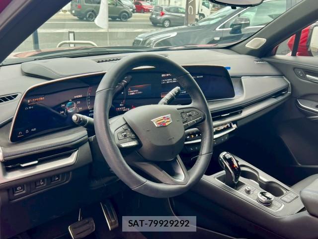 Cadillac XT4 2025-04 8011237-18