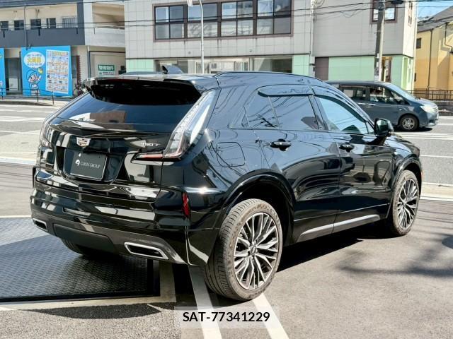 Cadillac XT4 2025-04 8011242-5
