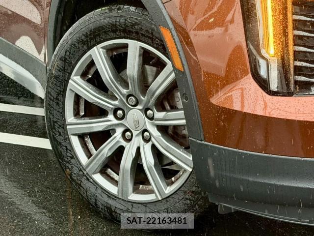 Cadillac XT4 2021-08 8011260-13
