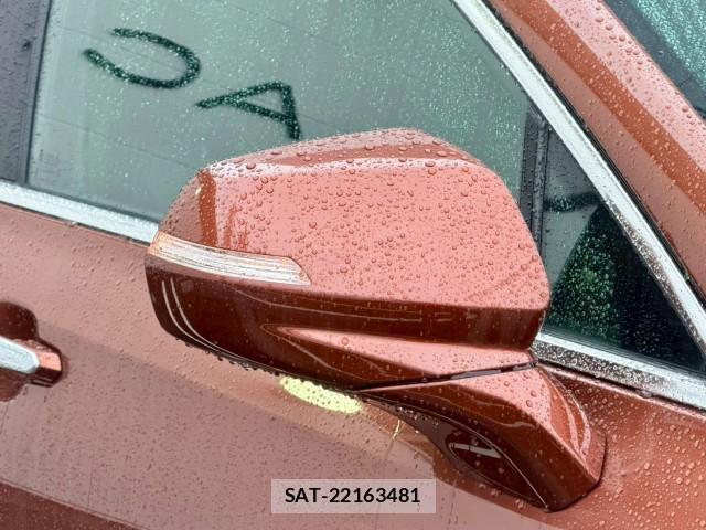 Cadillac XT4 2021-08 8011260-16