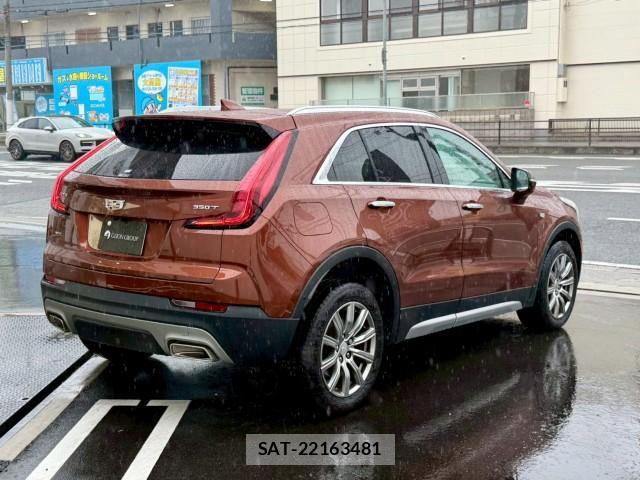 Cadillac XT4 2021-08 8011260-6
