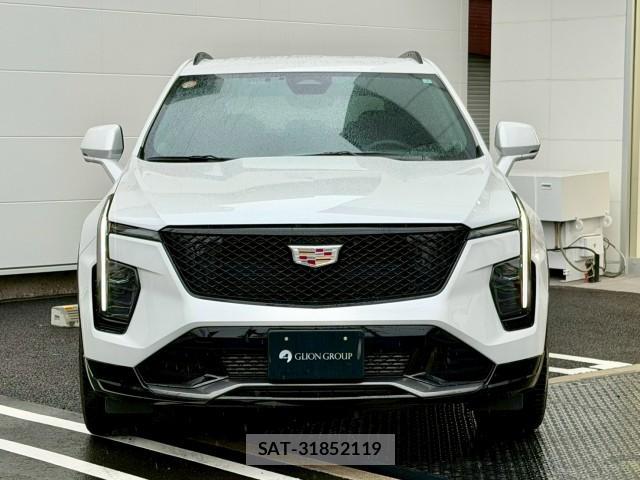 Cadillac XT4 2025-02 8011265-1