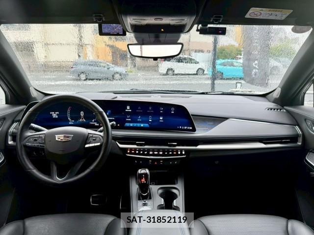 Cadillac XT4 2025-02 8011265-18
