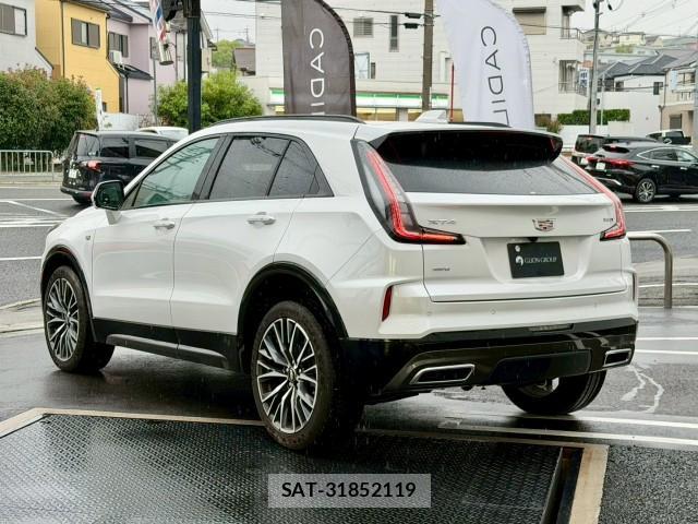 Cadillac XT4 2025-02 8011265-6