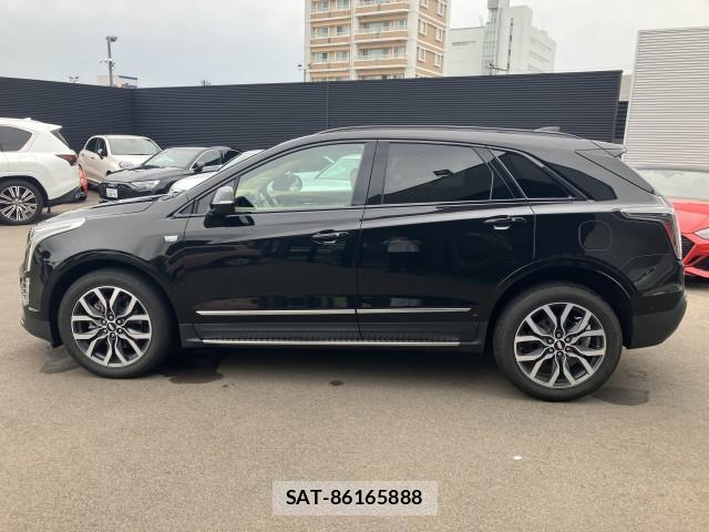 Cadillac XT5 2021-10 8007967-10