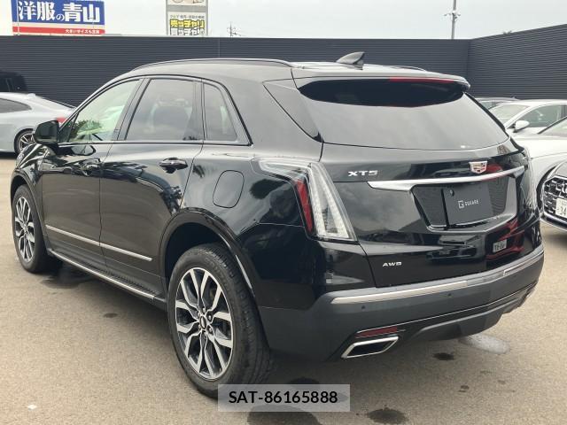 Cadillac XT5 2021-10 8007967-14