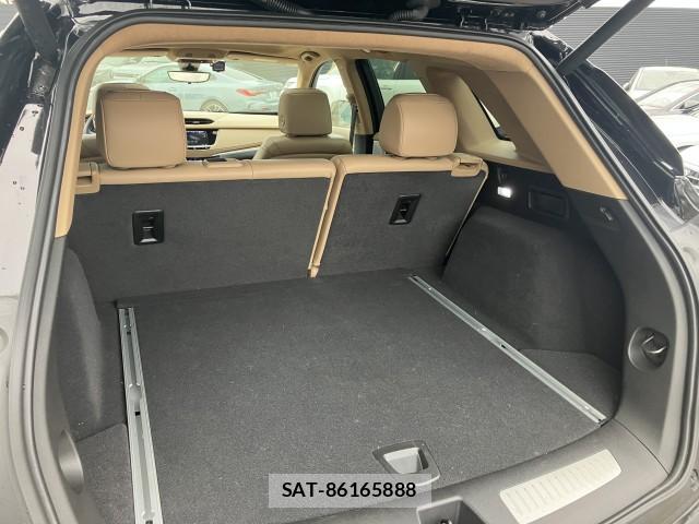 Cadillac XT5 2021-10 8007967-18