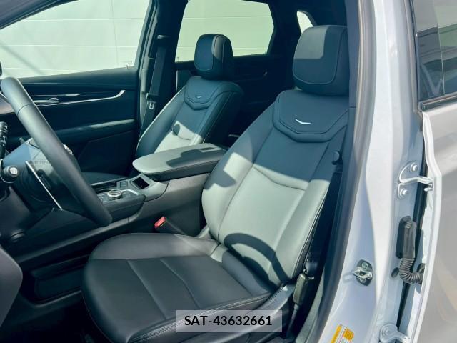 Cadillac XT5 2025-10 8011241-12