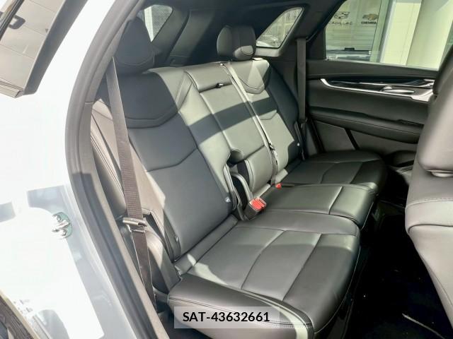 Cadillac XT5 2025-10 8011241-13