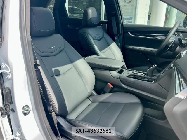 Cadillac XT5 2025-10 8011241-14