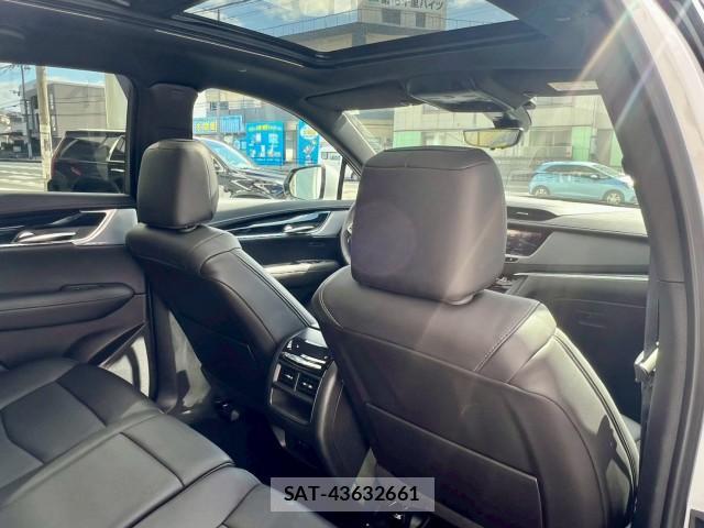 Cadillac XT5 2025-10 8011241-15