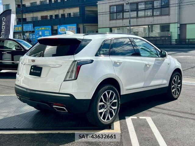 Cadillac XT5 2025-10 8011241-5