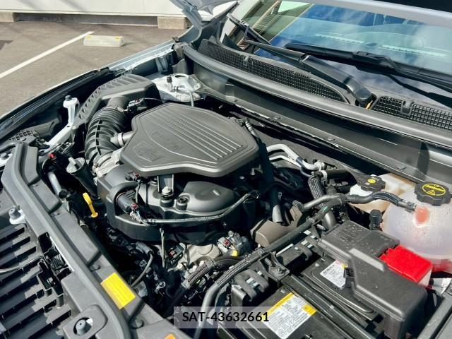 Cadillac XT5 2025-10 8011241-7