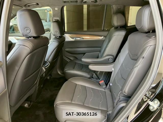 Cadillac XT6 2026-03 8007519-4