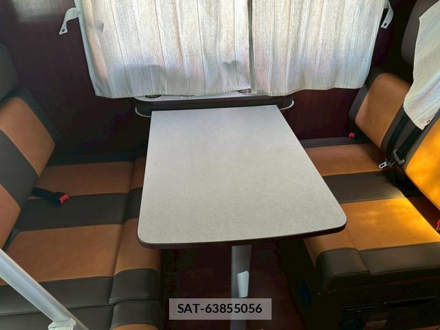 Toyota CAMROAD 2019-06 8009876-16