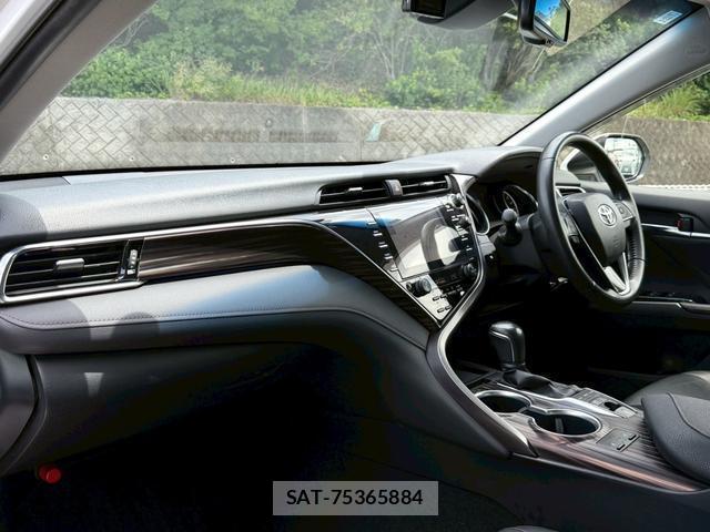 Toyota CAMRY 2017-12 8008467-16