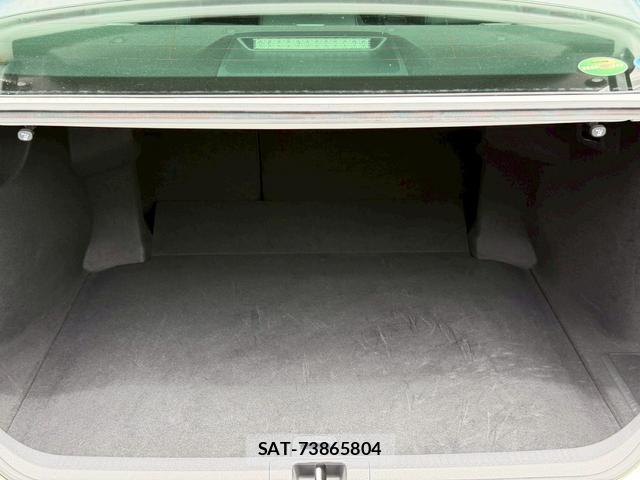 Toyota CAMRY 2019-12 8008468-17