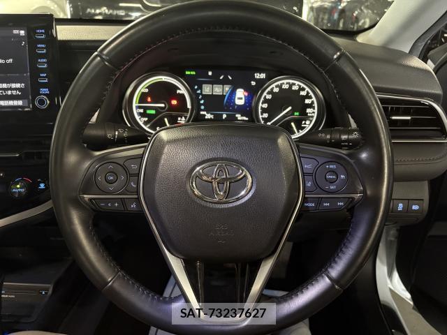 Toyota CAMRY 2023-06 8010476-10
