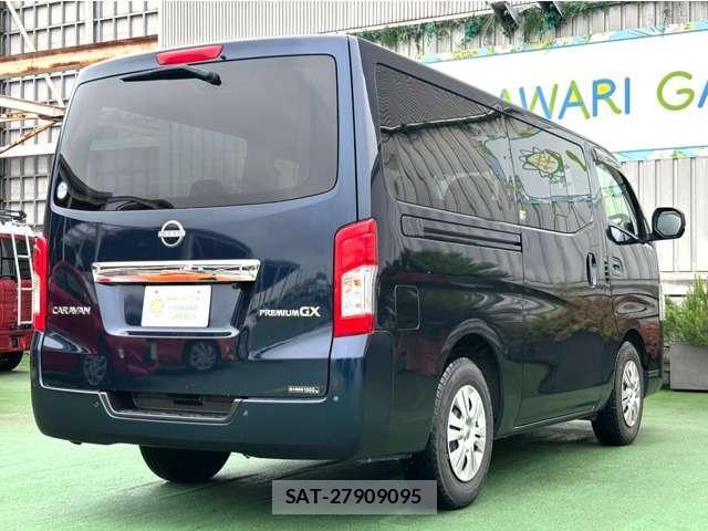 Nissan Caravan 2022-06 8008813-1
