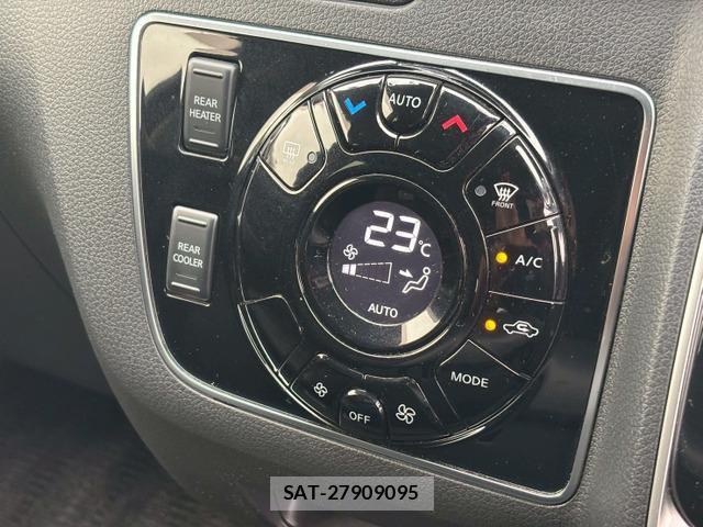 Nissan Caravan 2022-06 8008813-14