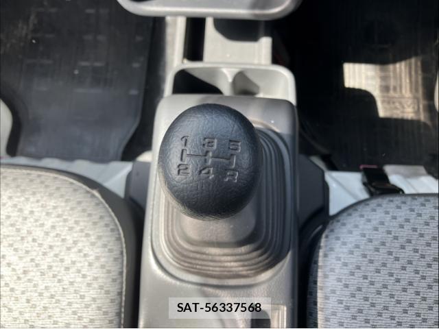 Suzuki CARRY TRUCK 2015-05 8006794-4