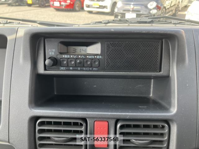 Suzuki CARRY TRUCK 2015-05 8006794-6