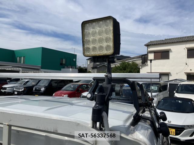 Suzuki CARRY TRUCK 2015-05 8006794-8
