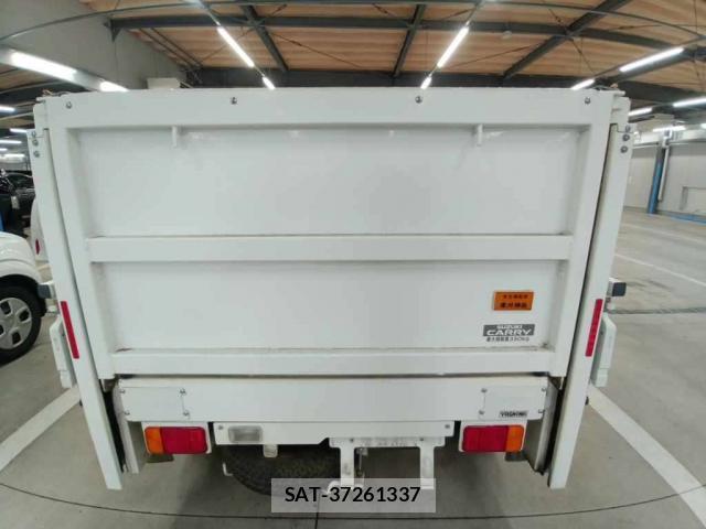 Suzuki CARRY TRUCK 2015-12 8009803-3