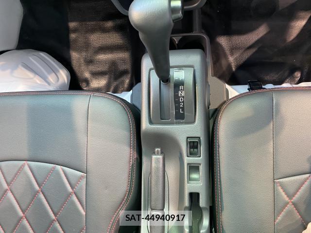 Suzuki CARRY TRUCK 2019-09 7814621-16