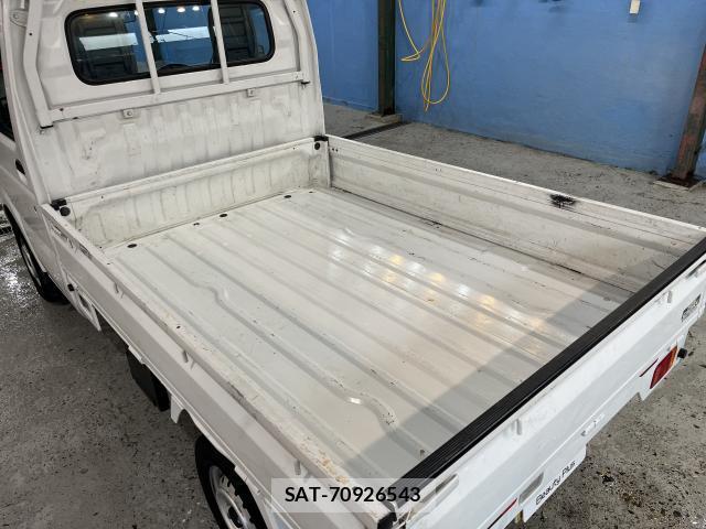 Suzuki CARRY TRUCK 2012-11 8012051-12