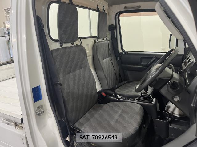 Suzuki CARRY TRUCK 2012-11 8012051-6