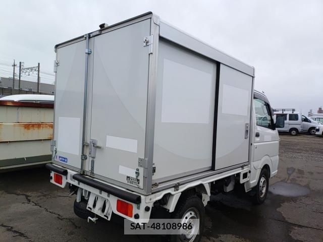 Suzuki CARRY TRUCK 2022-06 8012080-2