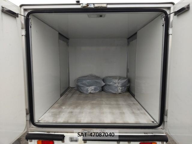 Suzuki CARRY TRUCK 2018-07 8012084-5