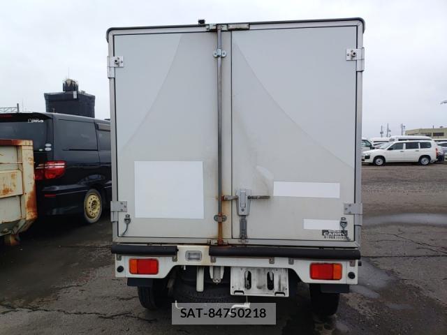Suzuki CARRY TRUCK 2018-07 8012085-3