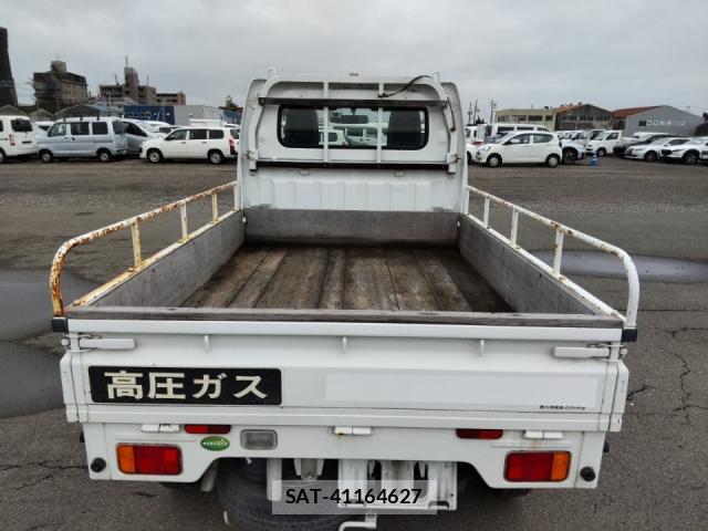 Suzuki CARRY TRUCK 2018-06 8012109-3