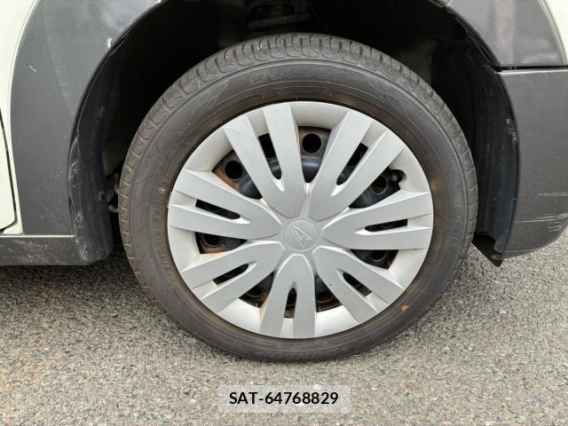Daihatsu CAST 2018-07 8005432-19