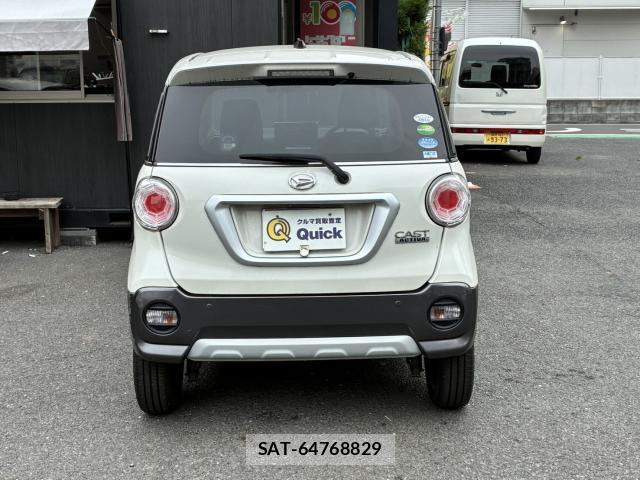 Daihatsu CAST 2018-07 8005432-3