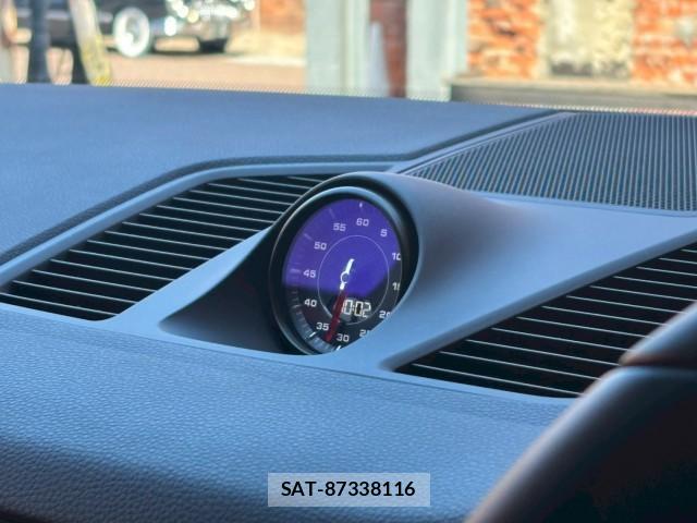 Porsche CAYENNE 2021-05 8003244-14