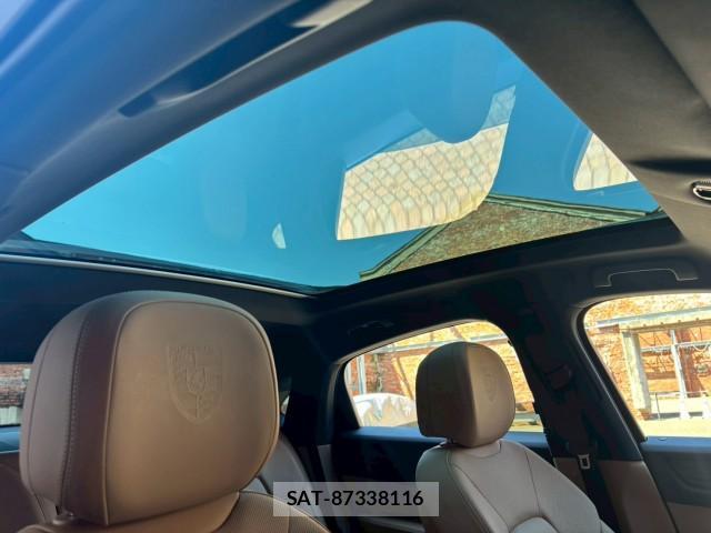 Porsche CAYENNE 2021-05 8003244-16