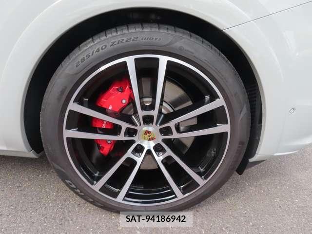 Porsche CAYENNE 2024-02 8003479-14