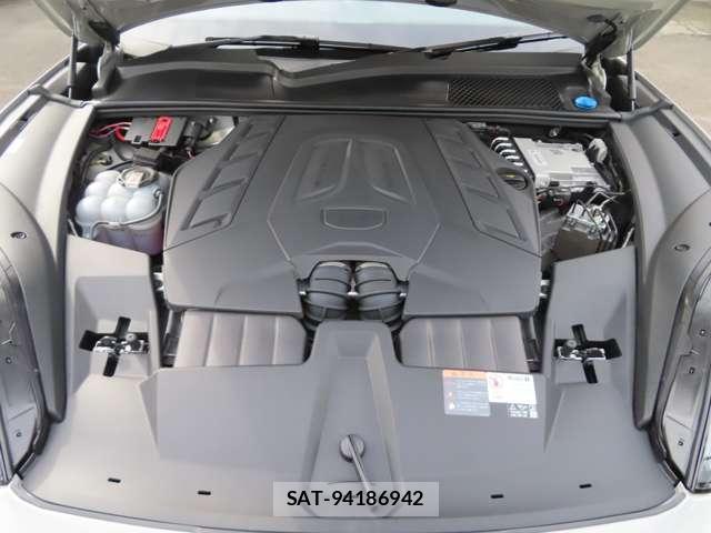 Porsche CAYENNE 2024-02 8003479-19