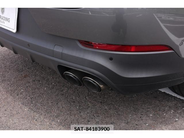 Porsche CAYENNE 2023-11 8011439-12